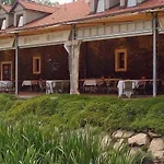 Golf Konopiste Отель 4*