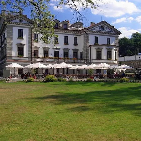 Golf Konopiste Ξενοδοχείο