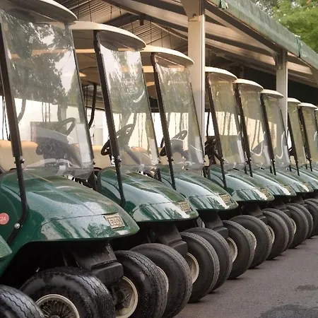 Golf Konopiste Hotel Benesov (Central Bohemian)