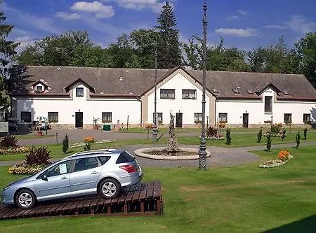 Golf Konopiste Szálloda
