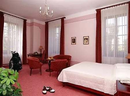 Golf Konopiste Szálloda Benešov